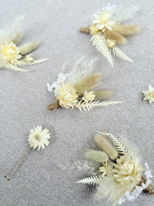 Ivory Dried Flowers - Boutonnière